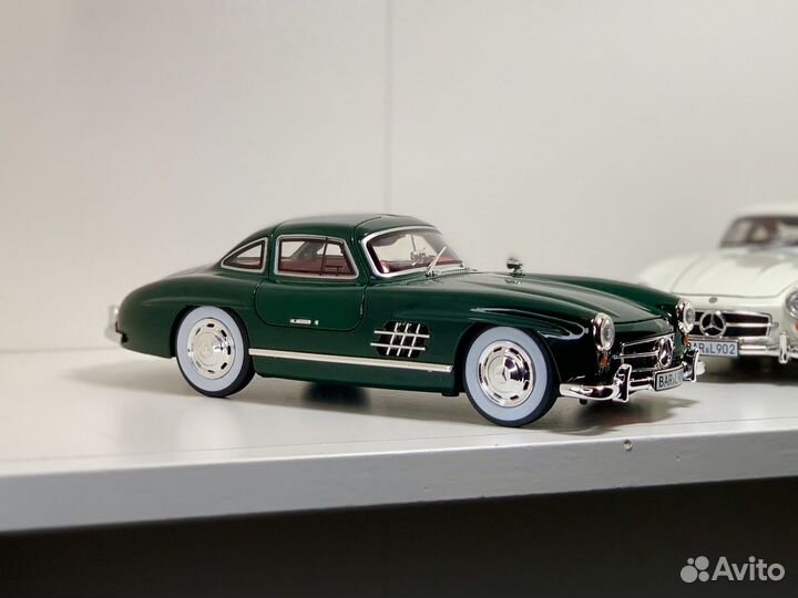 Mercedes-Benz 300SL 1:24