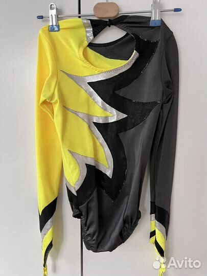 Костюм для художественной гимнастики 134