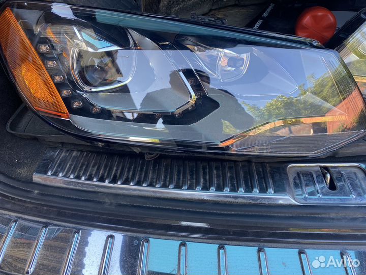 Фара на volkswagen touareg 2