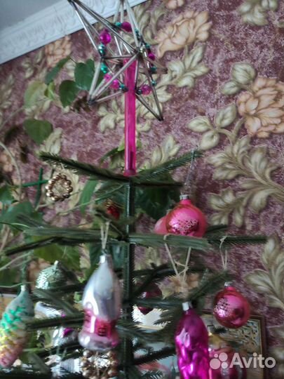 Елка искусственная СССР с игрушками