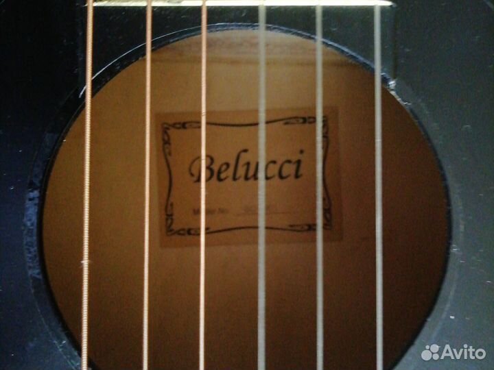 Классическая гитара Belucci