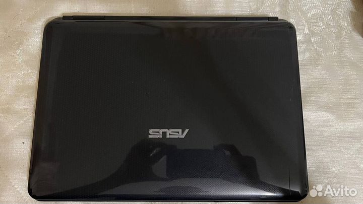 Ноутбук asus