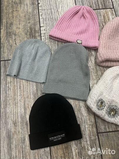 Набор шапок