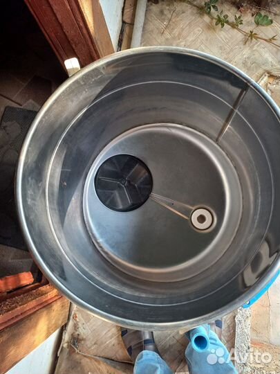 Машинка стиральная с вертикальной загрузкой