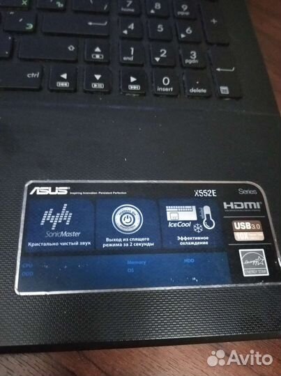 Ноутбук Asus X552E