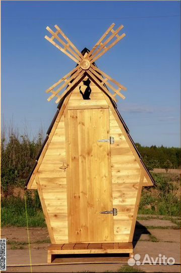 Уличный туалет деревянный BLU784