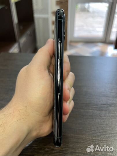 iPhone 11 Pro, 64 ГБ