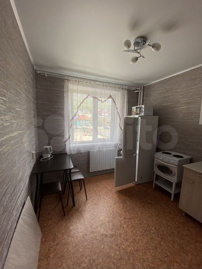 2-к. квартира, 65 м², 2/10 эт.