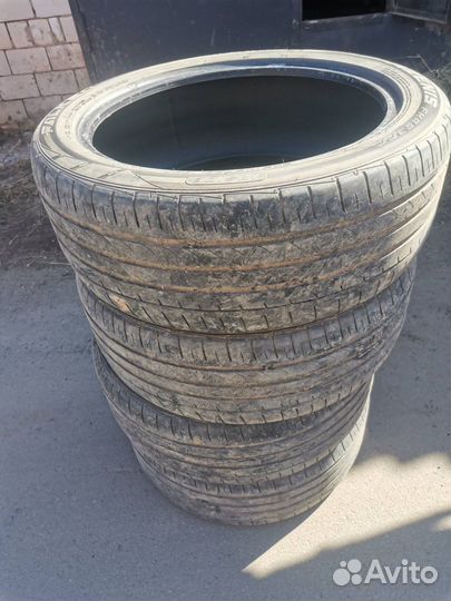 Accelera 651 245/45 R20 103