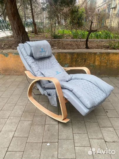 Массажное кресло-качалка новое