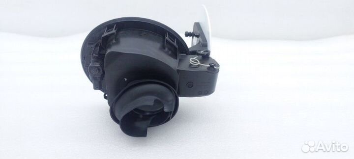 Б/У Лючок топливного бака Состояние отличное