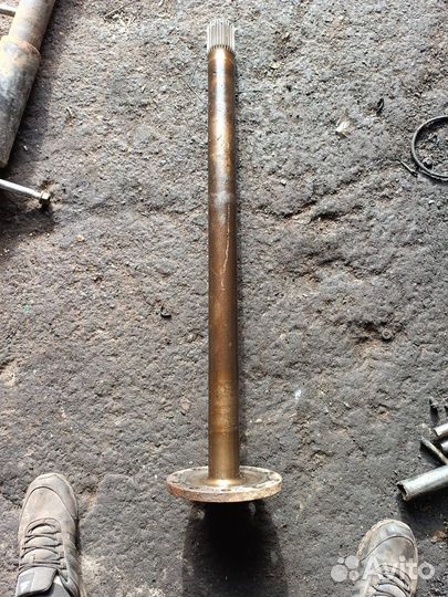 Полуось задняя левая MAN TGX 2008 81355020146