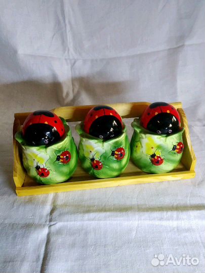 Новый набор посуды для сыпучих продуктов