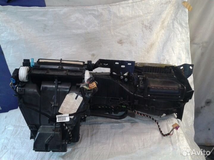 Климат-контроль Volkswagen Jetta 6