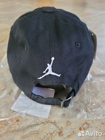 Кепка чёрная, р-р 56-58