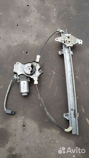 Передний правый стеклоподъёмник Ниссан Альмера n16