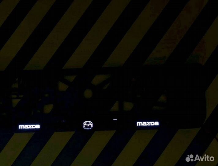 Номерная рамка c вашим логотипом и дизайном