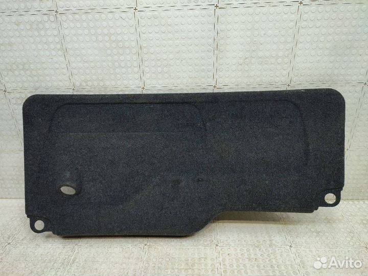 Обшивка двери задка Chevrolet Niva 21236 2009