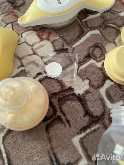 Молокоотсос medela ручной