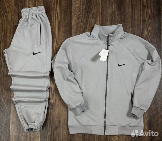 Спортивный костюм nike