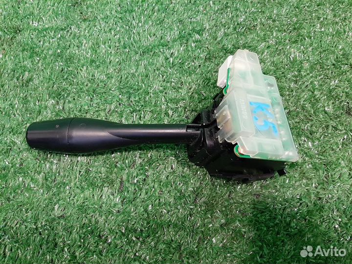 Подрулевой переключатель поворотов Mitsubishi Lan