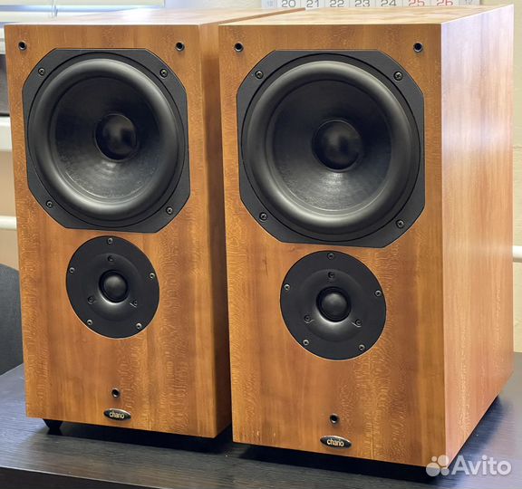 Chario Syntar 200 Hi-Fi полочная акустика Италия