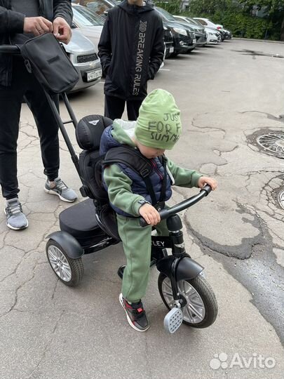 Трехколесный велосипед bentley