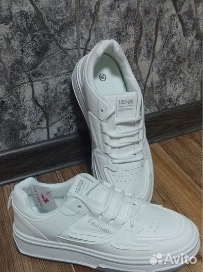 Кеды женские новые