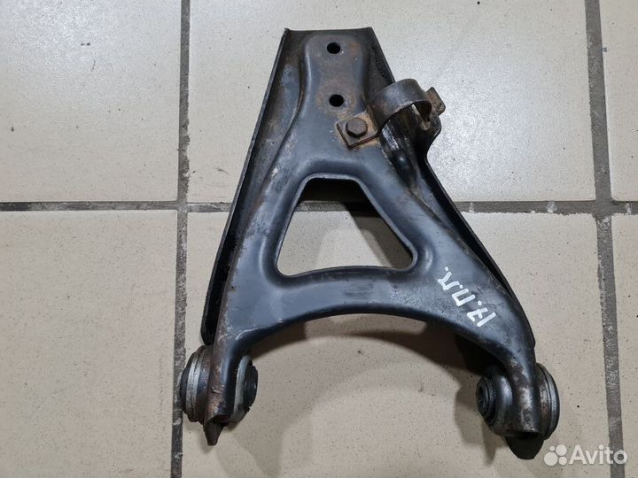 Рычаг передний Renault Megane I