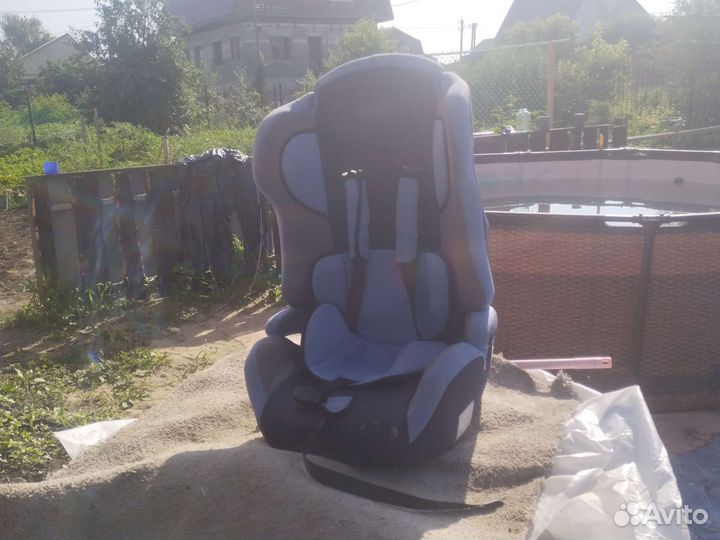 Детское кресло