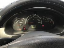 ВАЗ (LADA) Priora 1.6 MT, 2010, 231 200 км, с пробегом, цена 390 000 руб.