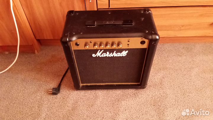 Marshall mg 15
