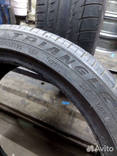 Triangle Sportex TSH11 245/40 R20 97Y