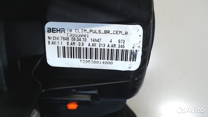 Двигатель отопителя Peugeot 3008, 2010