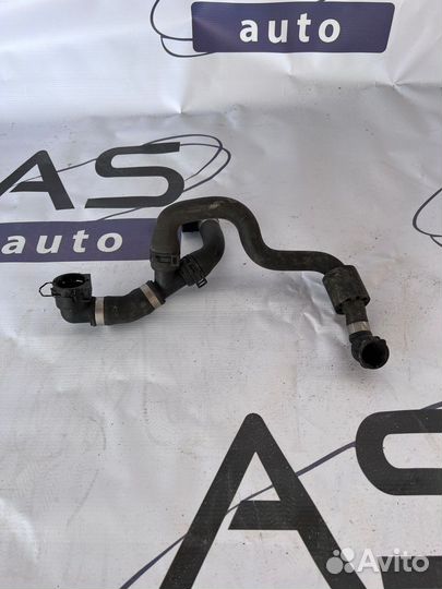 Mercedes W213 GLC X253 Патрубок радиатора