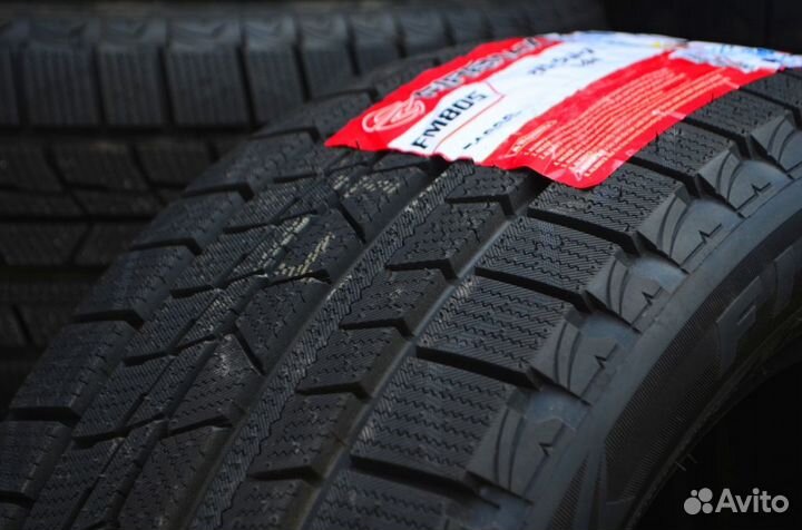 Firemax FM805+ 215/55 R17