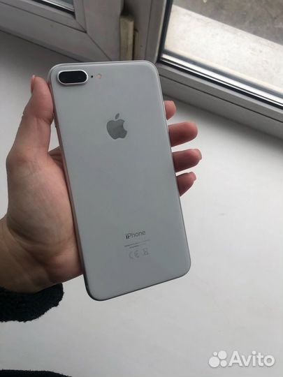 iPhone 8 Plus, 64 ГБ