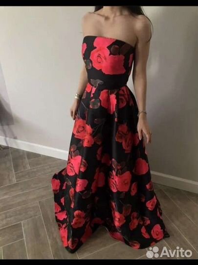 Вечернее платье