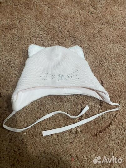 Шапка для девочки 42-44 весна- осень