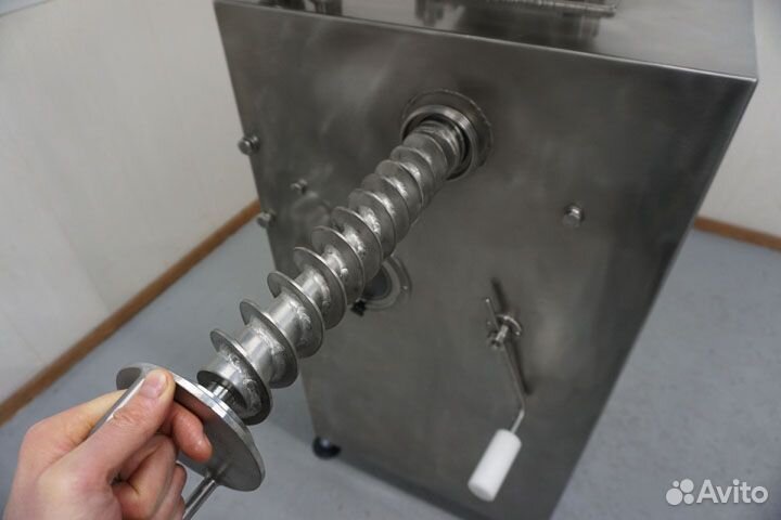 Шприц вакуумный колбасный, дозирующий шнековый