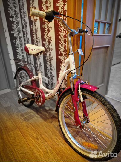 Детский велосипед с алюминиевой рамой