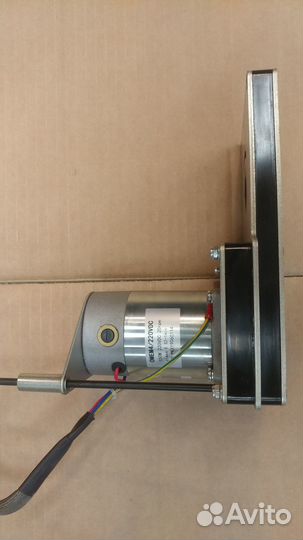 Электродвигатель и редуктор для OTM1000-2500C