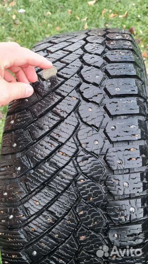 Gislaved Nord Frost 200 225/65 R17