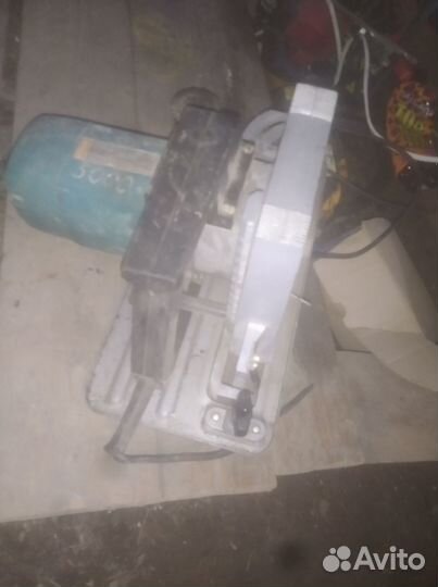 Пила ручная циркулярная