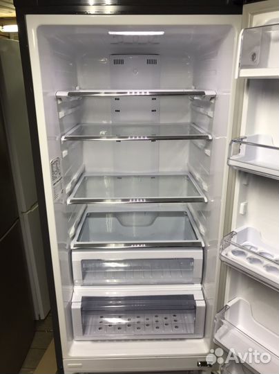 Холодильник Samsung No Frost
