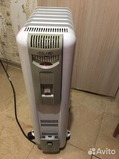 Масляный обогреватель delonghi Италия
