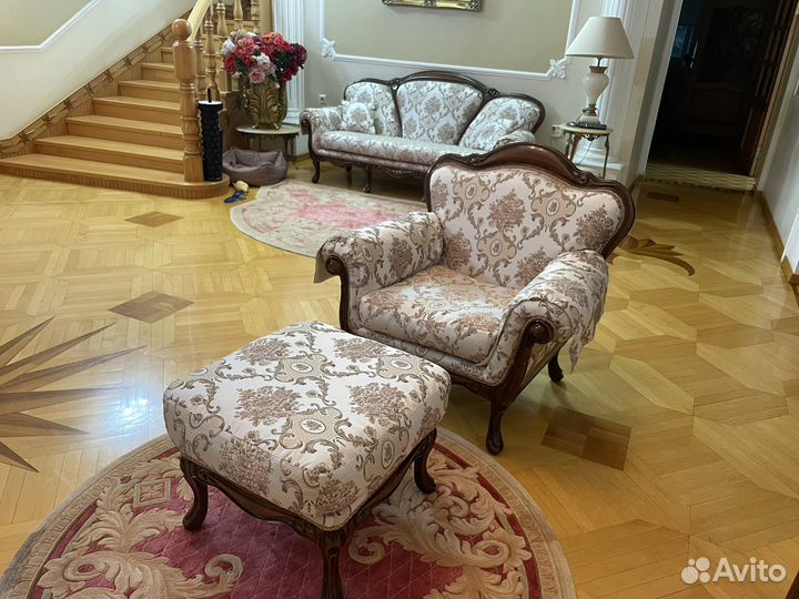 Перетяжка и ремонт мягкой Мебели