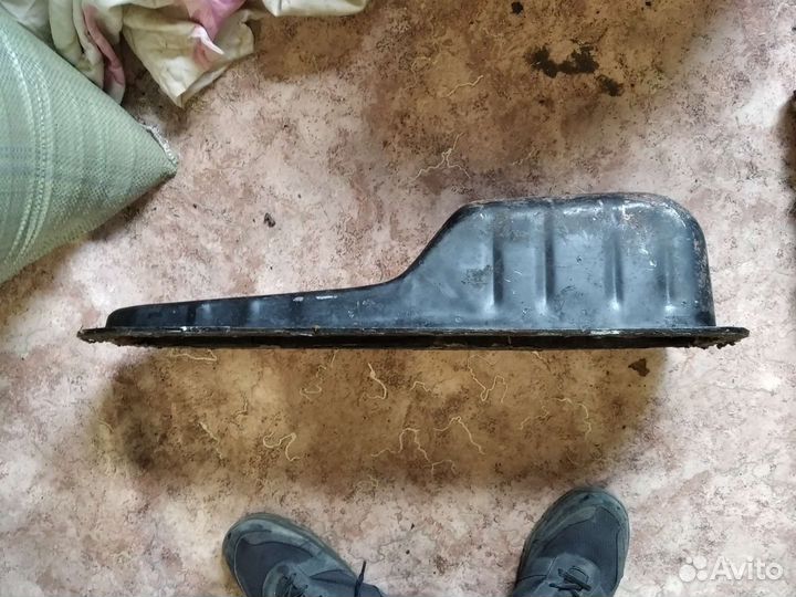 Поддон двс Toyota 1GFE