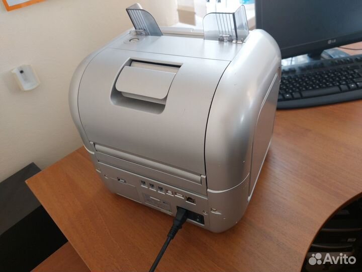 Счетчик Банкнот Kisan Newton VS