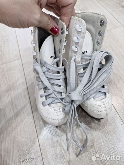 Коньки фигурные детские 29 размер